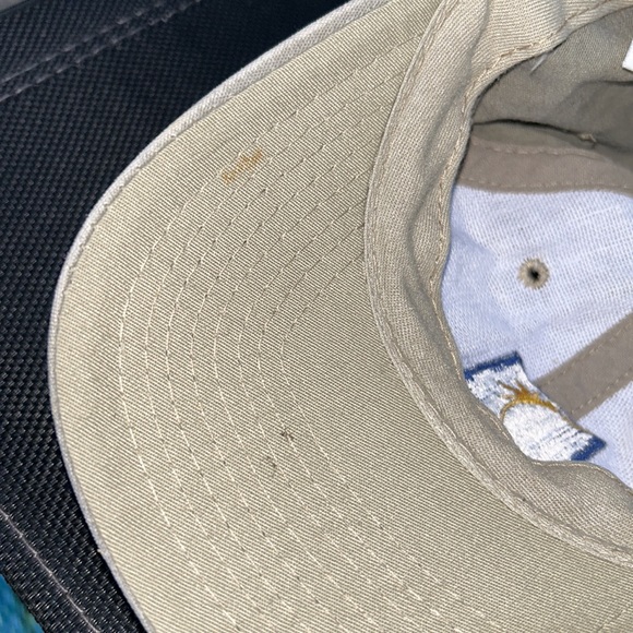 Vintage Houston public television hat - Picture 8 of 9